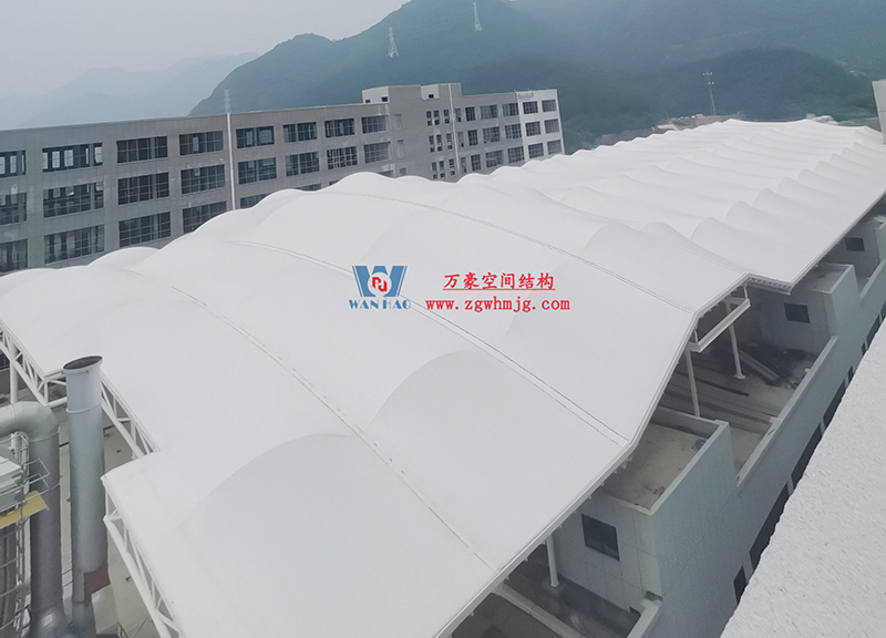 浙江真愛毯業(yè)科技有限公司廠房三屋面膜結(jié)構(gòu)工程完工大吉！