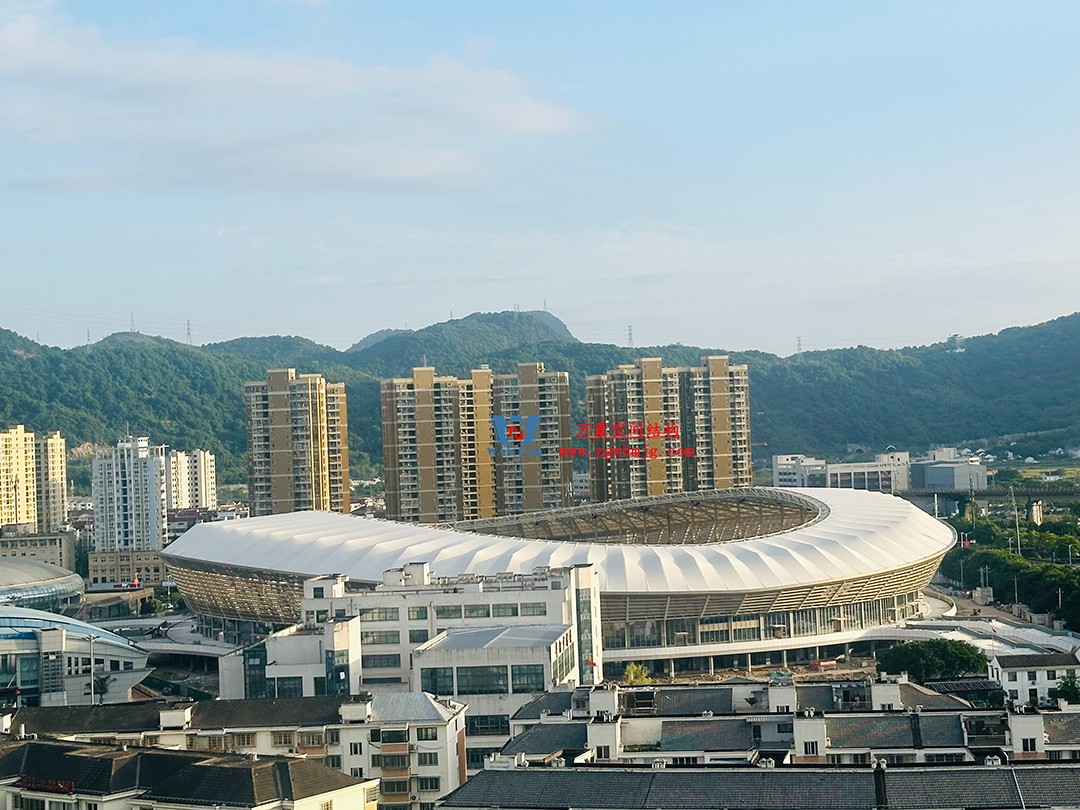 這個(gè)項(xiàng)目已完工，眾星云集，演唱會(huì)即將開始！