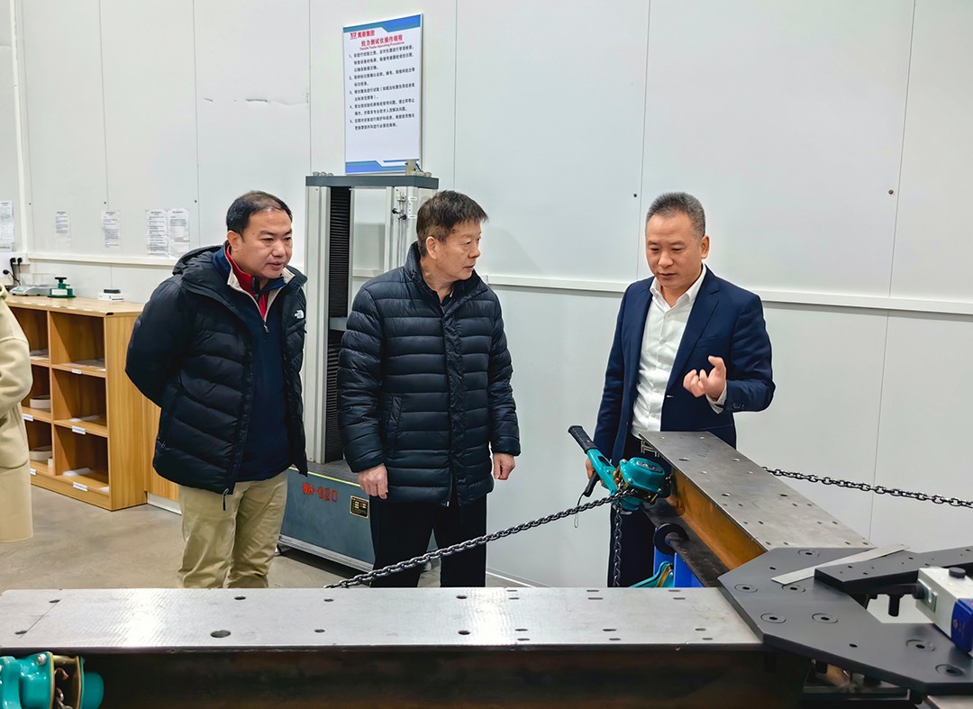 中國鋼結(jié)構(gòu)協(xié)會(huì)空間結(jié)構(gòu)分會(huì)領(lǐng)導(dǎo)專家一行蒞臨萬豪考察指導(dǎo)工作 中國鋼結(jié)構(gòu)協(xié)會(huì)空間結(jié)構(gòu)分會(huì)領(lǐng)導(dǎo)專家一行蒞臨萬豪考察指導(dǎo)工作