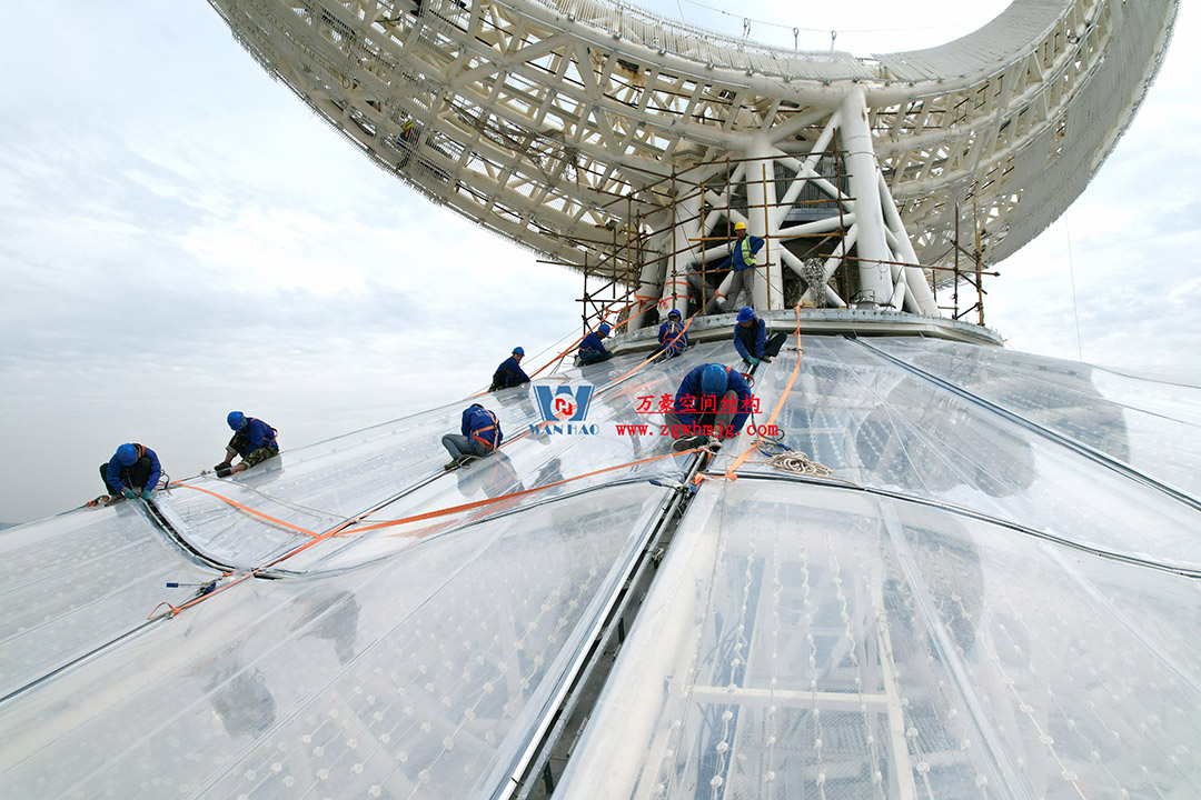 ETFE膜結(jié)構(gòu)地標(biāo)塔—以愛(ài)之名，點(diǎn)亮絲路歡樂(lè)世界