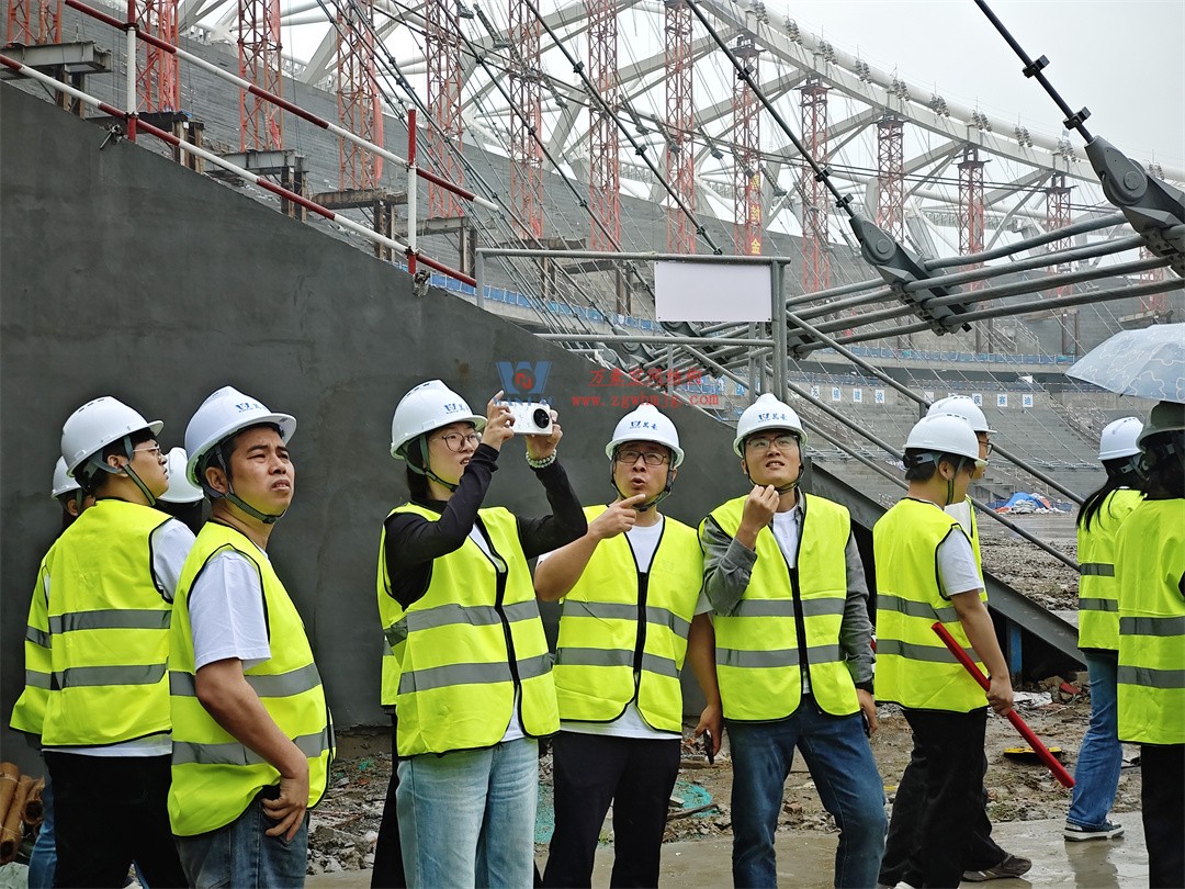 標(biāo)桿引領(lǐng)，智啟未來——萬豪集團(tuán)營銷、設(shè)計(jì)與技術(shù)骨干共赴無錫奧體中心，現(xiàn)場觀摩學(xué)習(xí)解鎖“創(chuàng)新密碼”