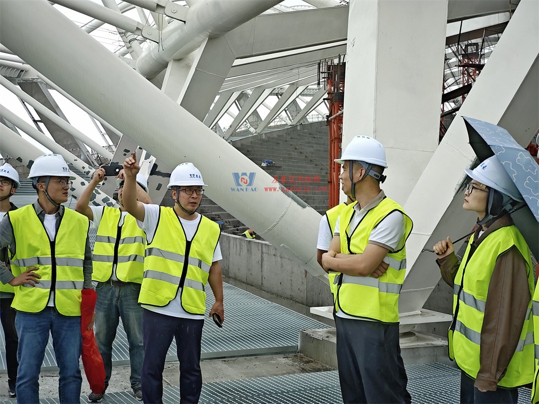 標(biāo)桿引領(lǐng)，智啟未來——萬豪集團(tuán)營銷、設(shè)計(jì)與技術(shù)骨干共赴無錫奧體中心，現(xiàn)場觀摩學(xué)習(xí)解鎖“創(chuàng)新密碼”