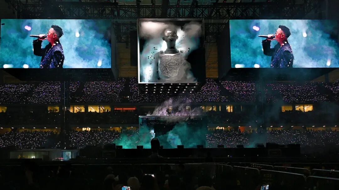 超震撼！重慶龍興足球場(chǎng)嗨聲響徹云霄