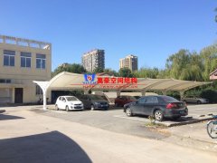 膜結(jié)構(gòu)車棚為什么要增加膜的層數(shù)？膜結(jié)構(gòu)車棚增加膜層數(shù)有什么好處？