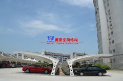 膜結(jié)構(gòu)車(chē)棚事故發(fā)生的原因是什么？如何提前做好預(yù)防措施？