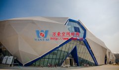 膜結(jié)構(gòu)建筑有哪幾種類型？各類膜結(jié)構(gòu)建筑分別有哪些優(yōu)缺點？